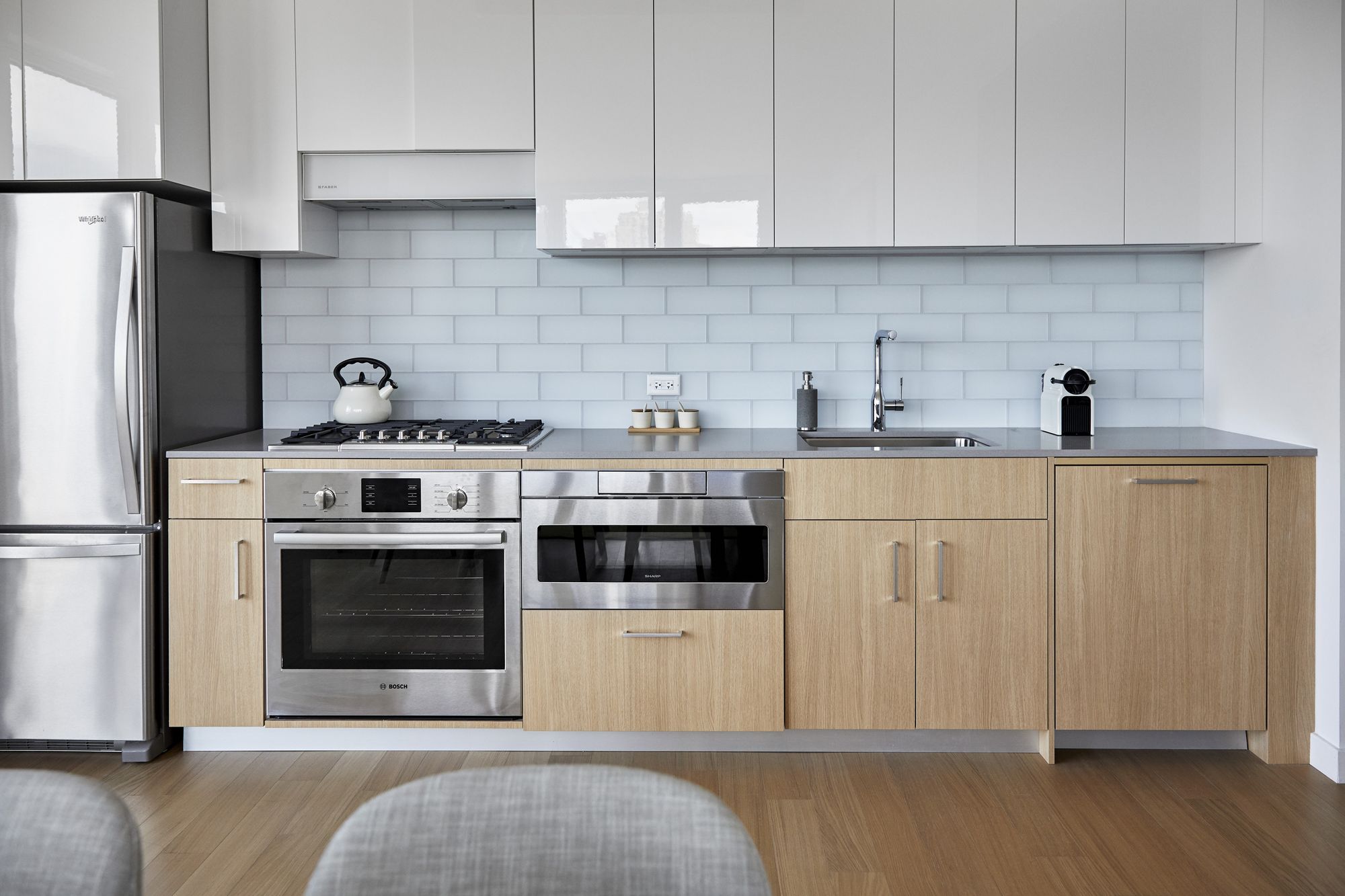 1412 0B N69 Cropped 2000&#215;1333