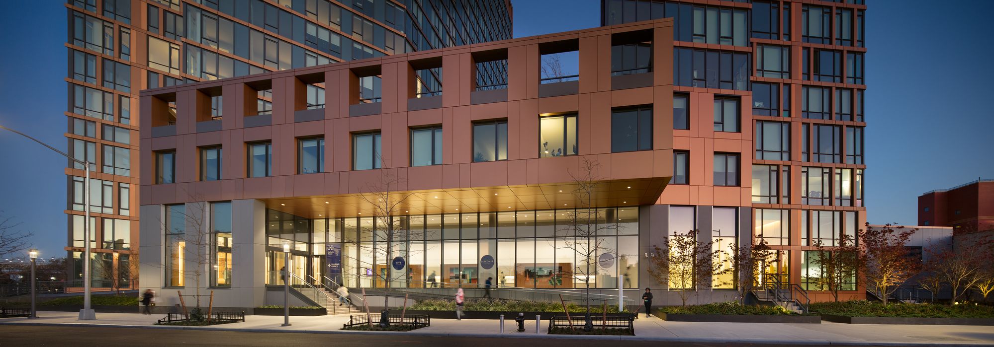 Dattner Architects, 10 Halletts Point, Queens, NY