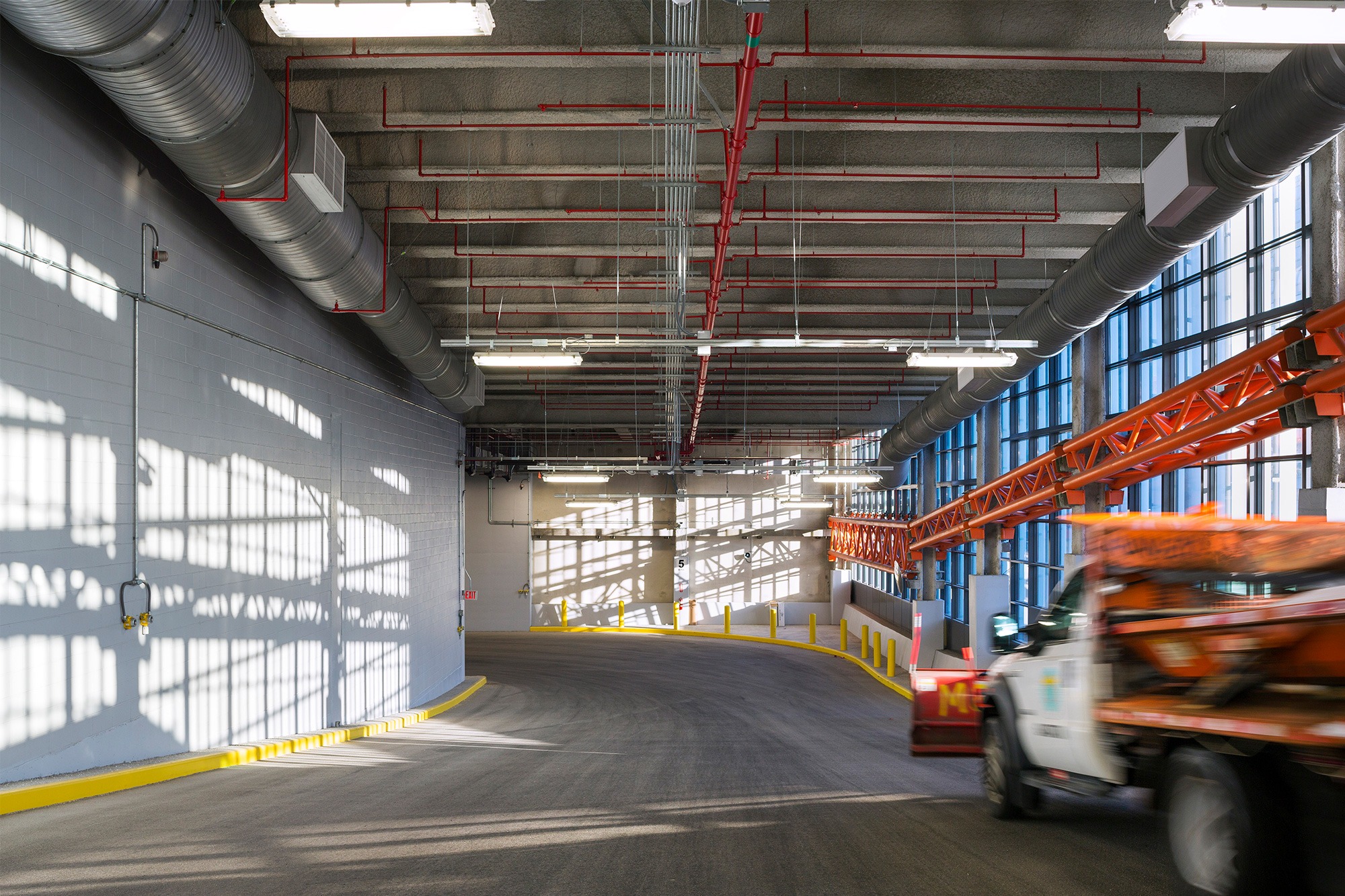 Manhattan Districts 125 Garage