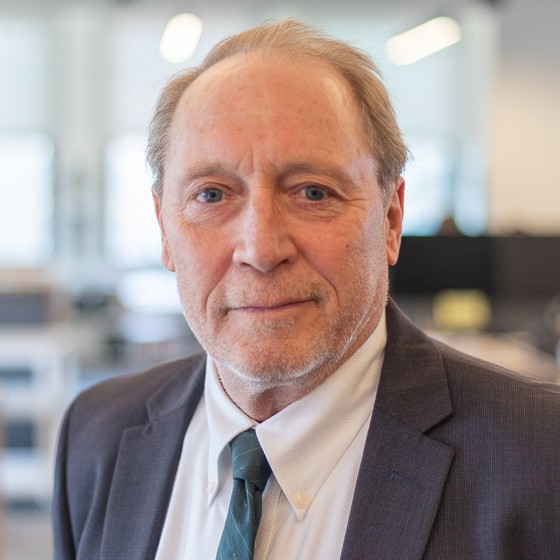 Daniels Michael 560 New