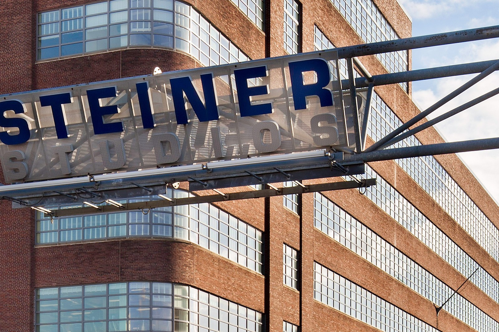 25 Washington Avenue