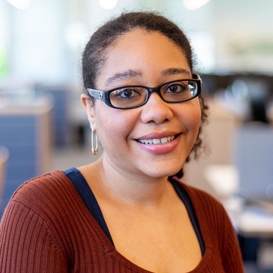 Chapman Stephanie 560 New2