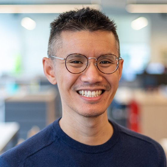 Hoang Stephen 560 New