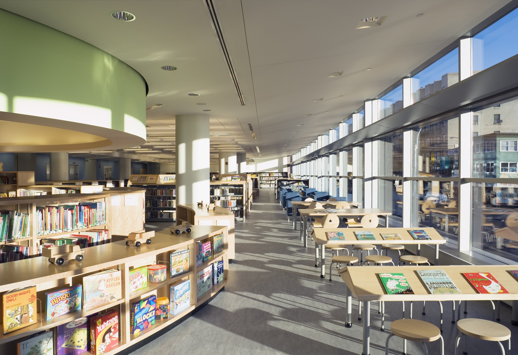 Bronx Library Center New York Public Library Dattner Architects