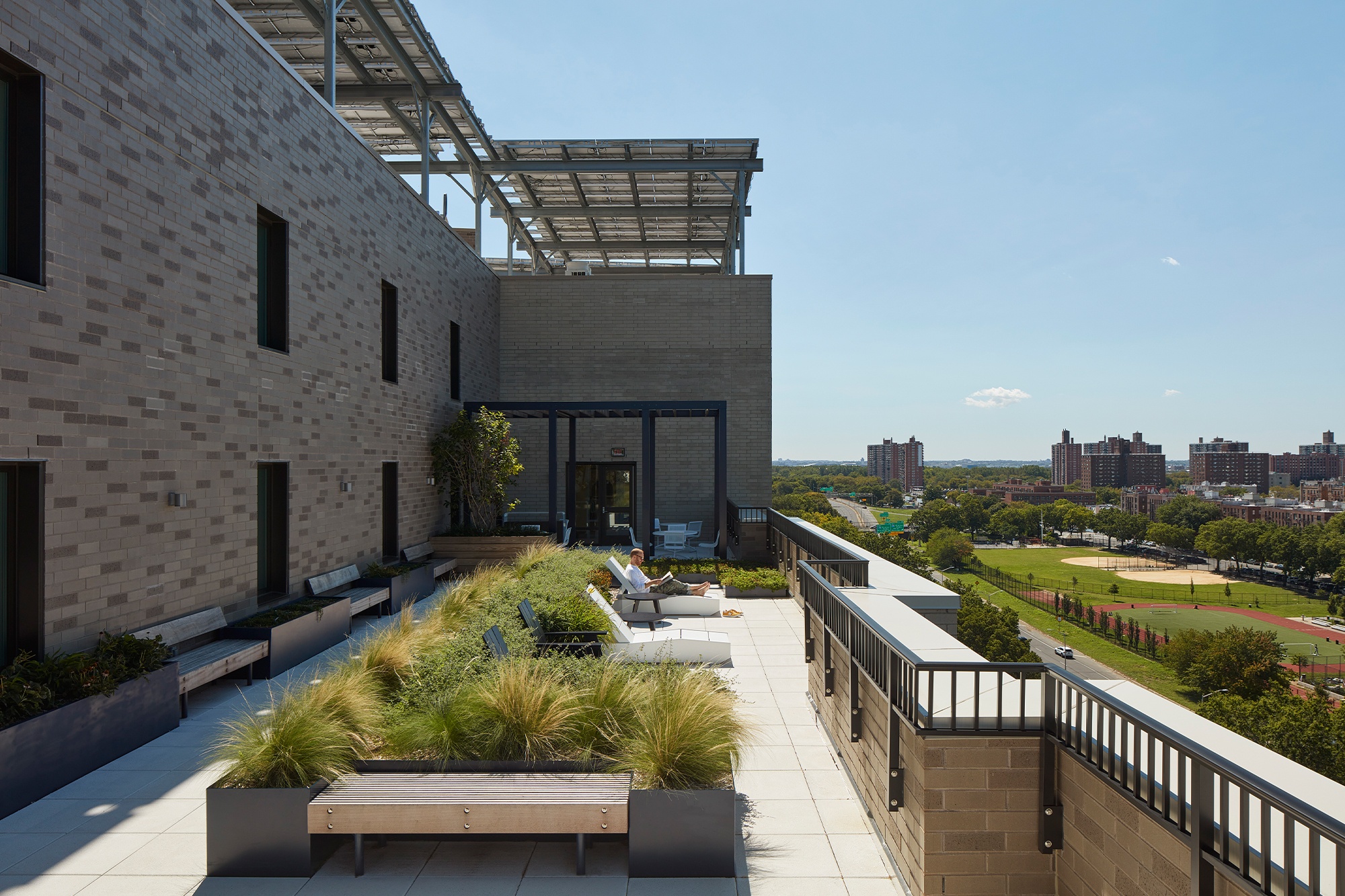 Metcalf Avenue Apartments roof terrace