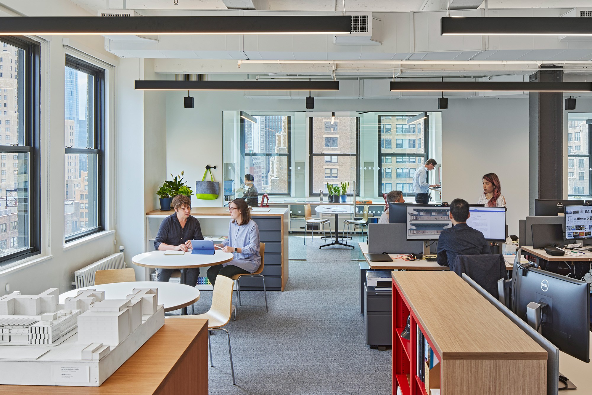 Dattner Architects 498 7th Ave South Studio