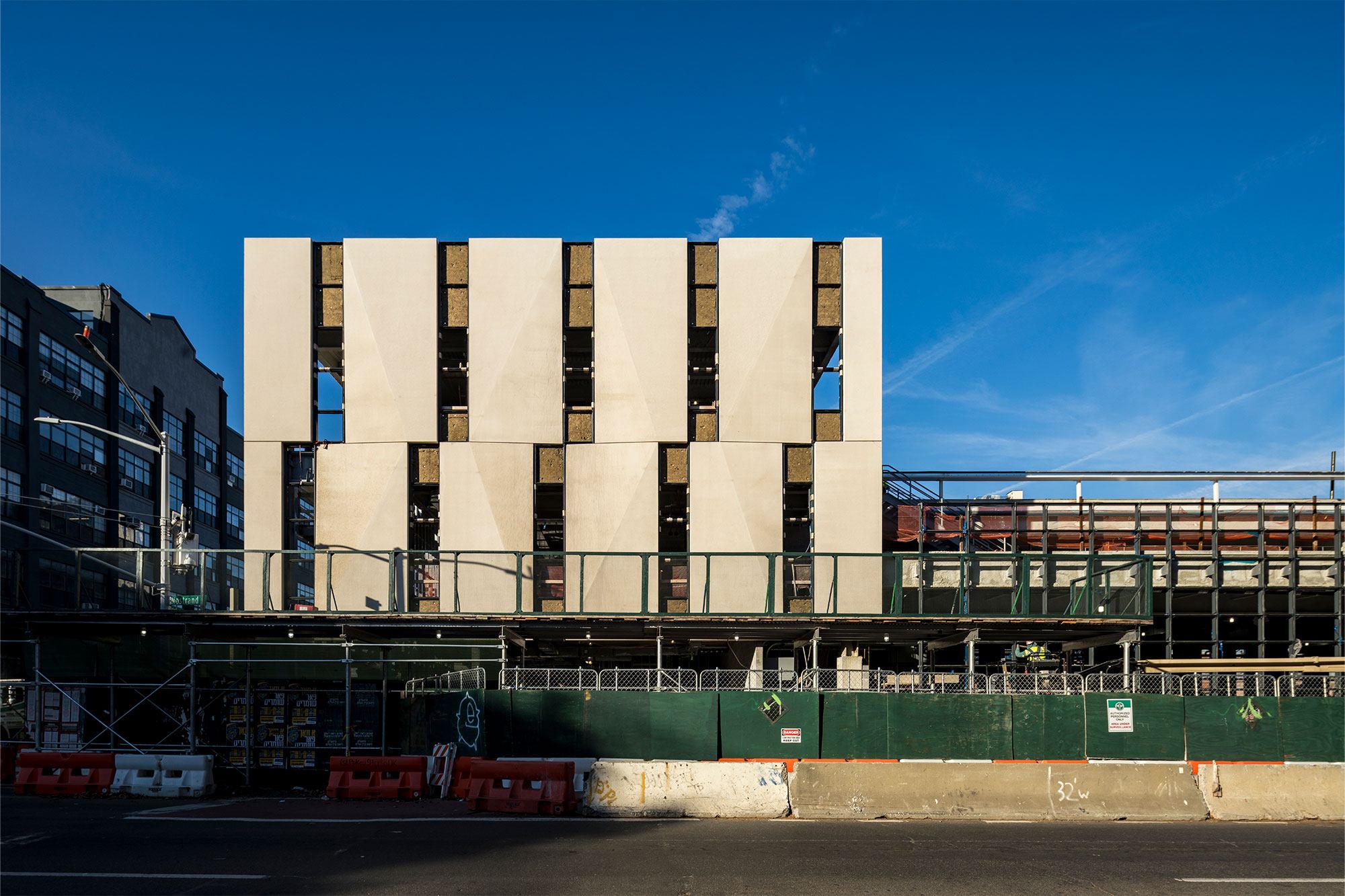 Brooklyn District 3 Garage Dattner Architects Construction 3