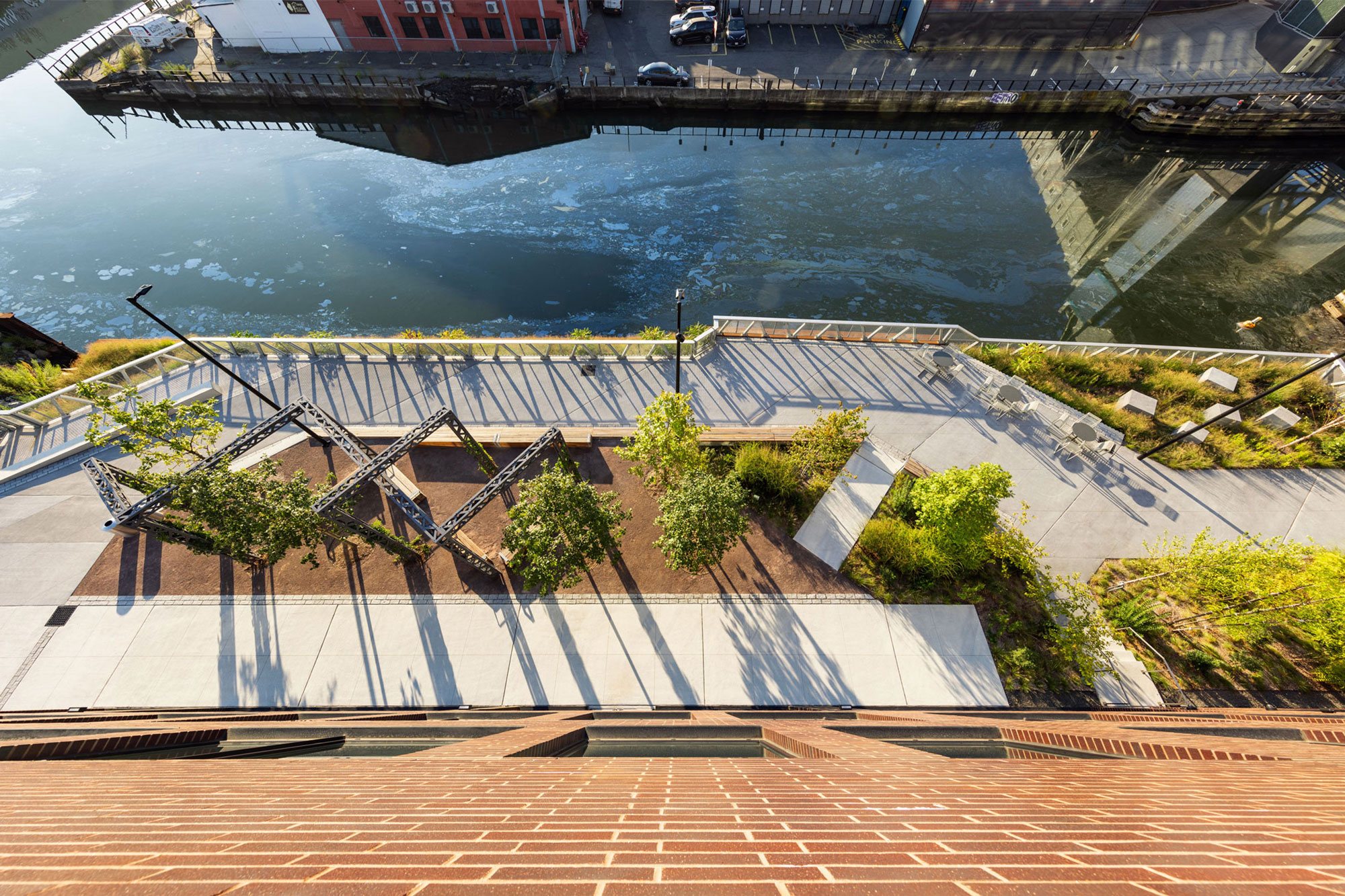 300 Huntington 1738 Albert Vecerka 04 Landscape