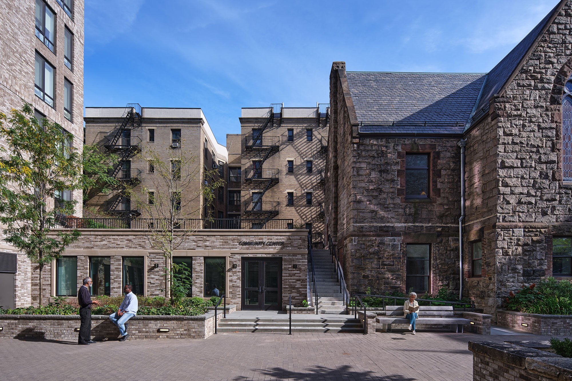 Dattner Architects Nyc St James Terrace Chris Cooper Exterior 03