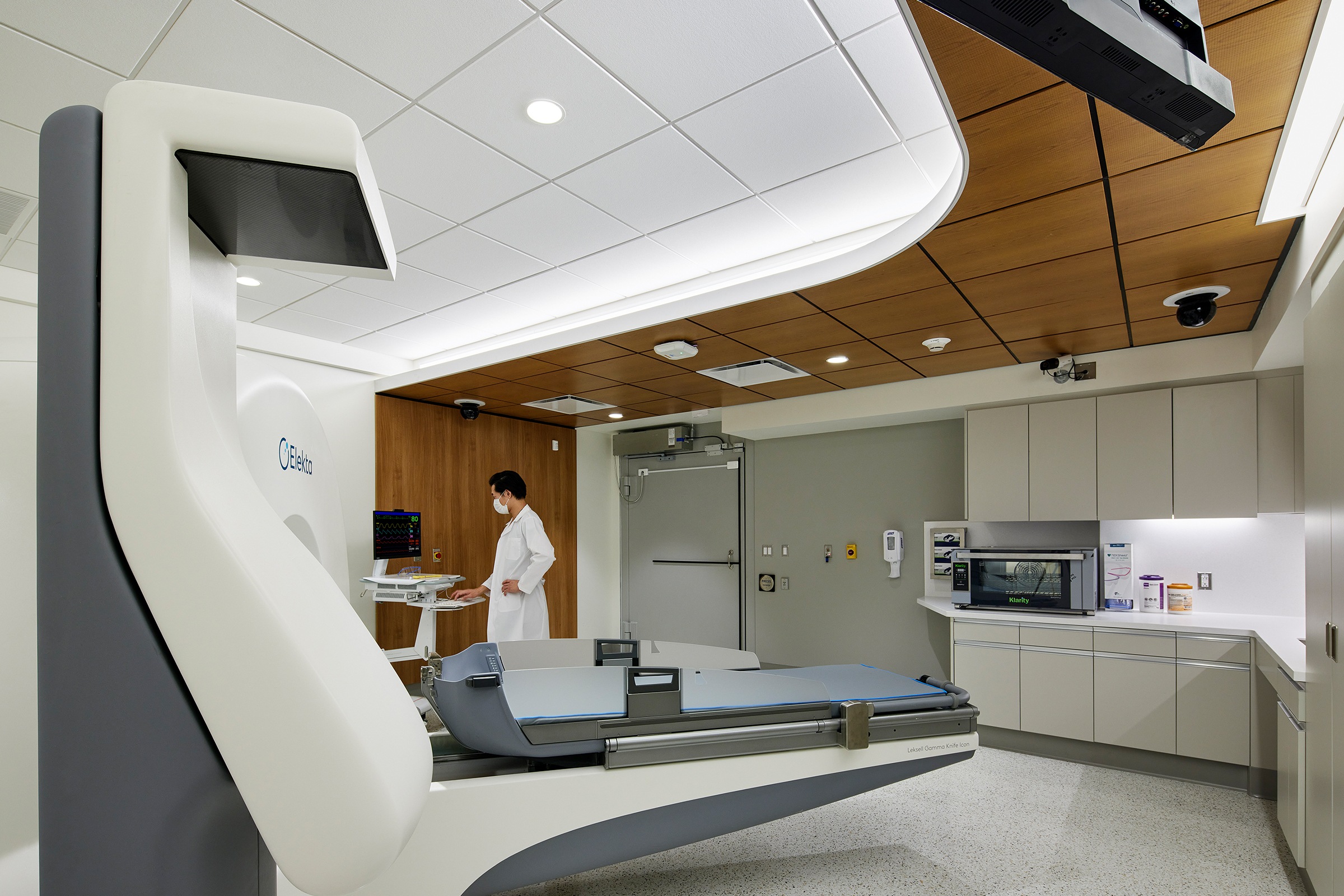 Dattner Architects Nyc Gamma Knife Studio HERO1